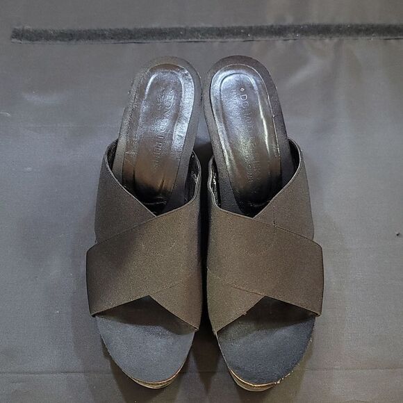 DONALD J PLINER CRISS-CROS STRAP ROUND OPEN TOE SANDAL - Picture 2 of 15